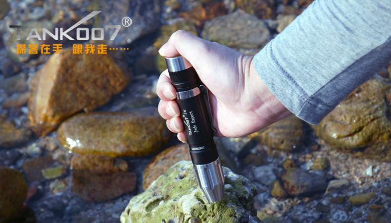 新手收藏家必用珠寶玉石鑒定工具——TANK007照玉手電筒！
